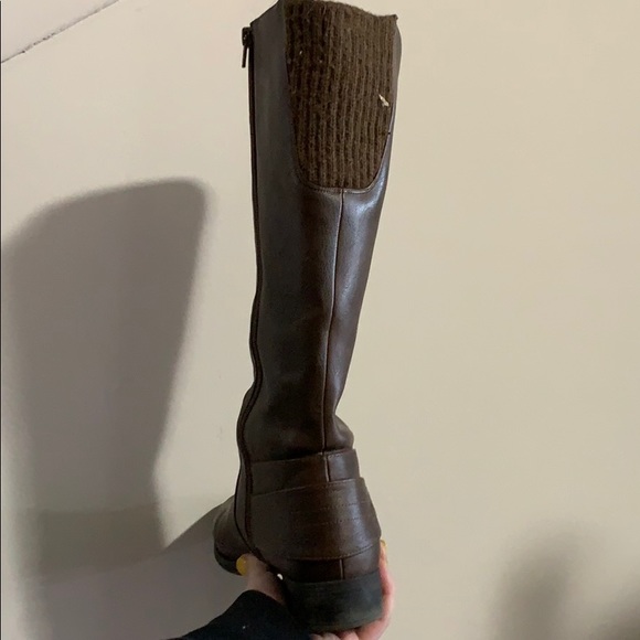 Knee high boots - Picture 2 of 2